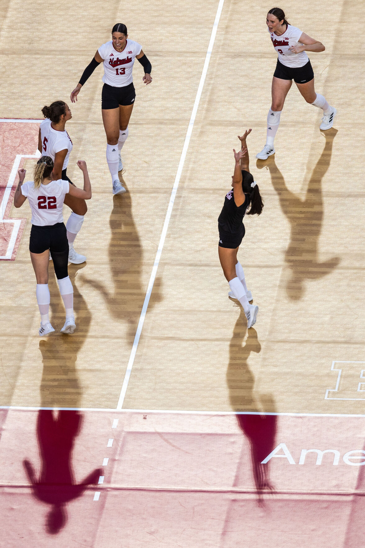 Omaha volleyball sweeps Oral Roberts for Mavs fourth straight win