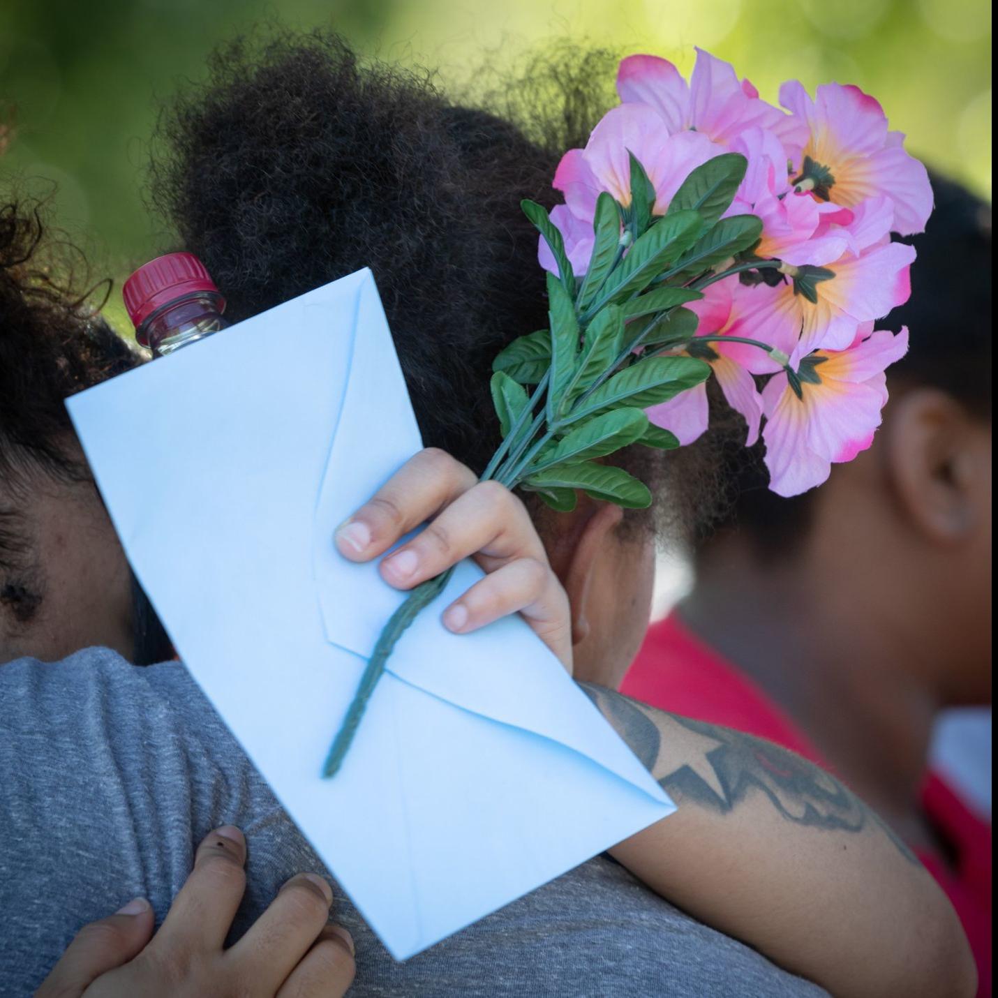 Photos Mourners Remember Jasmine Harris 20 Year Old Slain In Old Market Local News Omaha Com