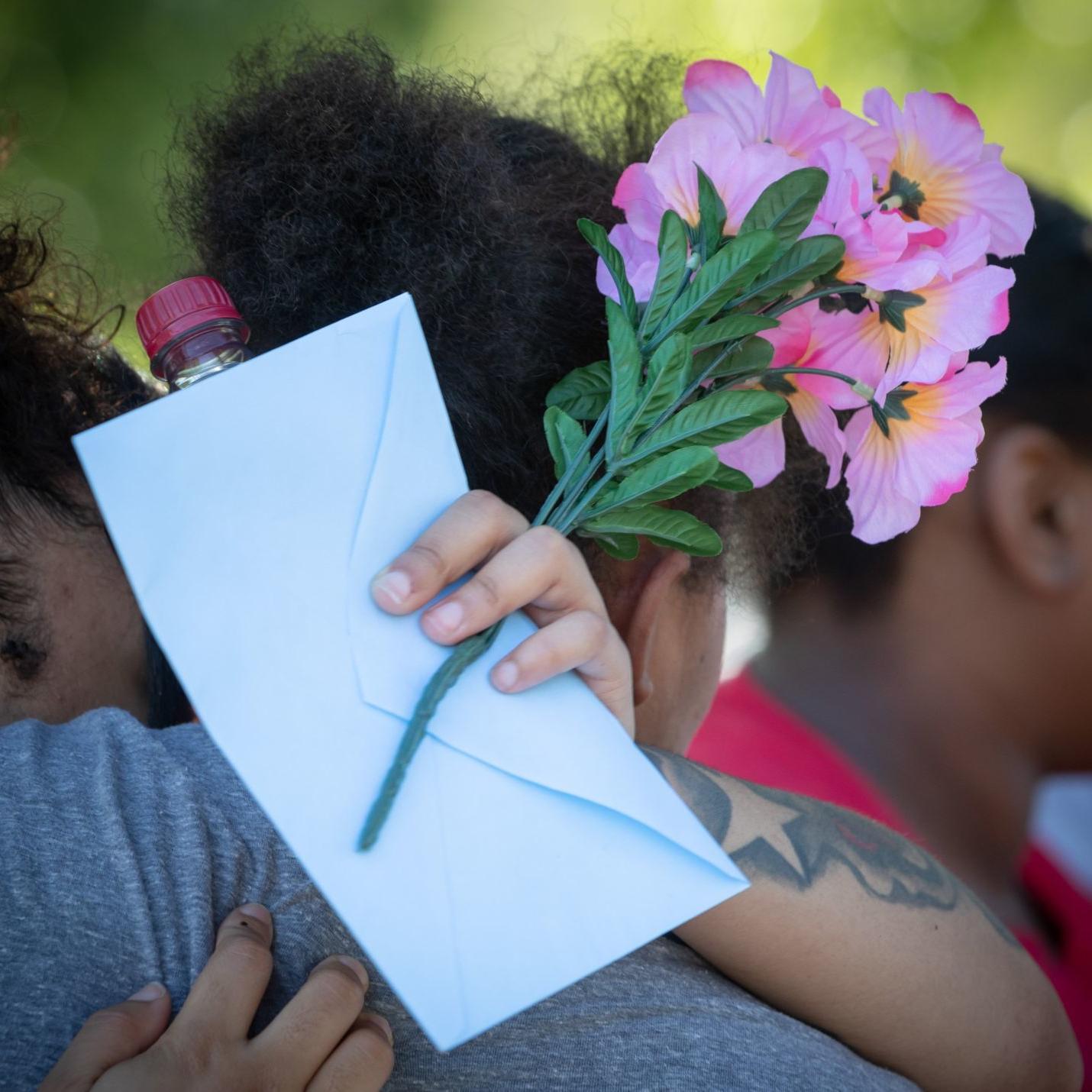 Photos Mourners Remember Jasmine Harris 20 Year Old Slain In Old Market Local News Omaha Com