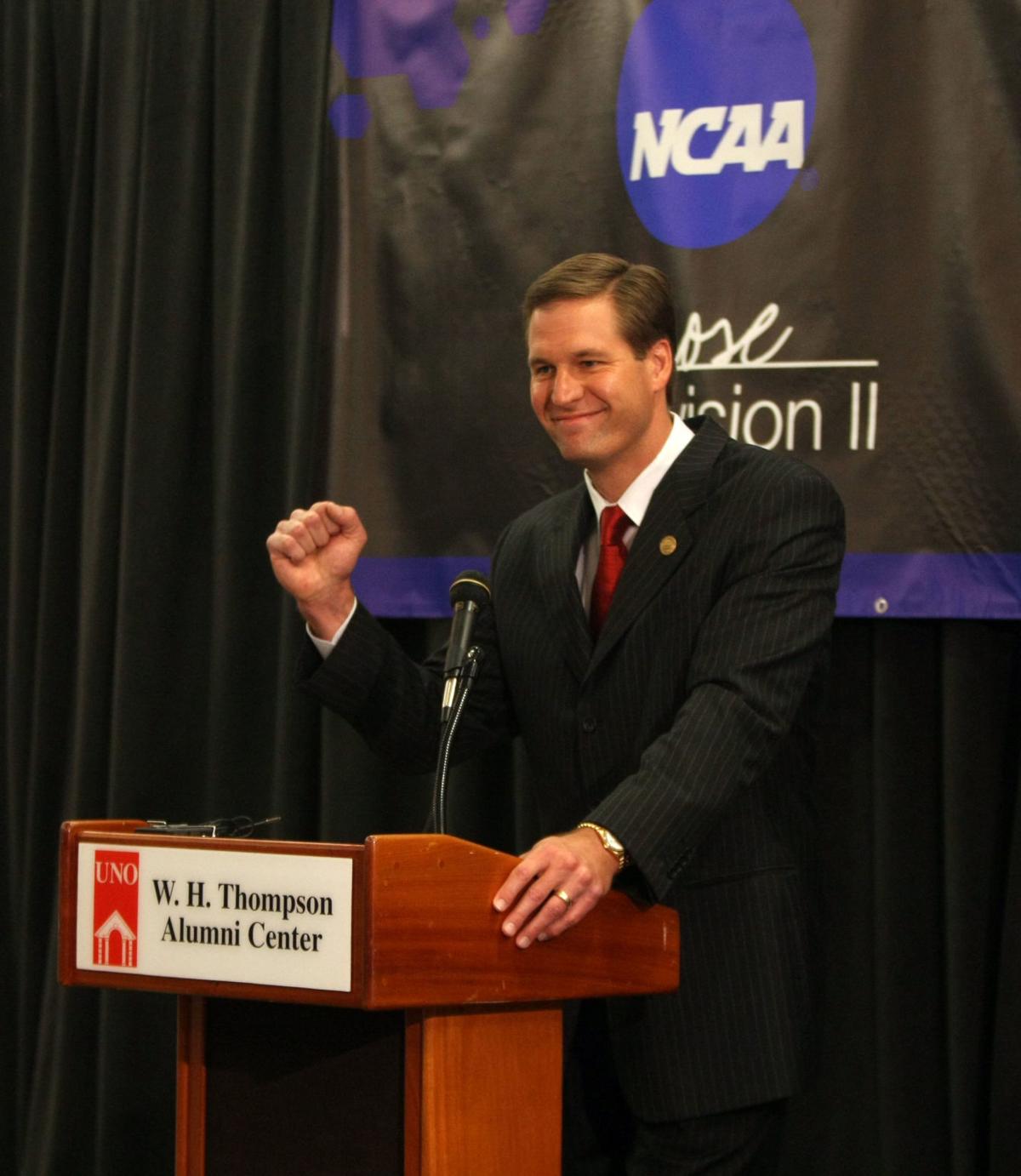 pics Trev Alberts Espn shatel trev alberts has accomplished a