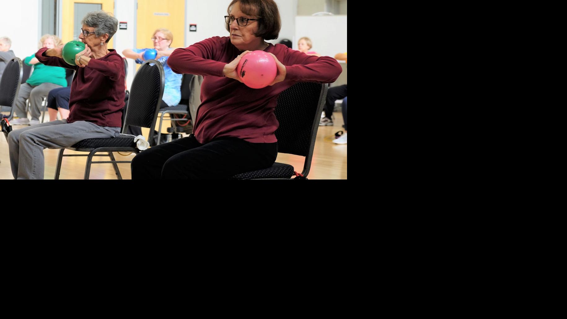 Seniors Move Strengthen And Connect In Silversneakers Fitness Program Sponsored By Blue Cross Blue Shield Of Nebraska Omaha Com