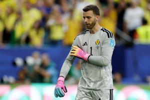 SOCCER-WORLDCUP-SCO-BRA/