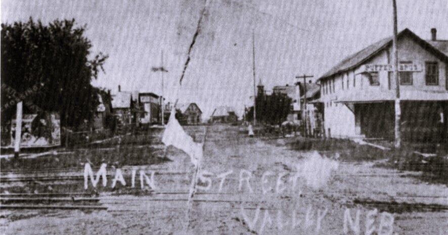 Valley could have been known as Douglas County's Dimonds city