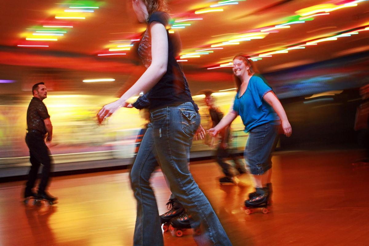Omaha's SkateDaze roller-skating rink will close in March