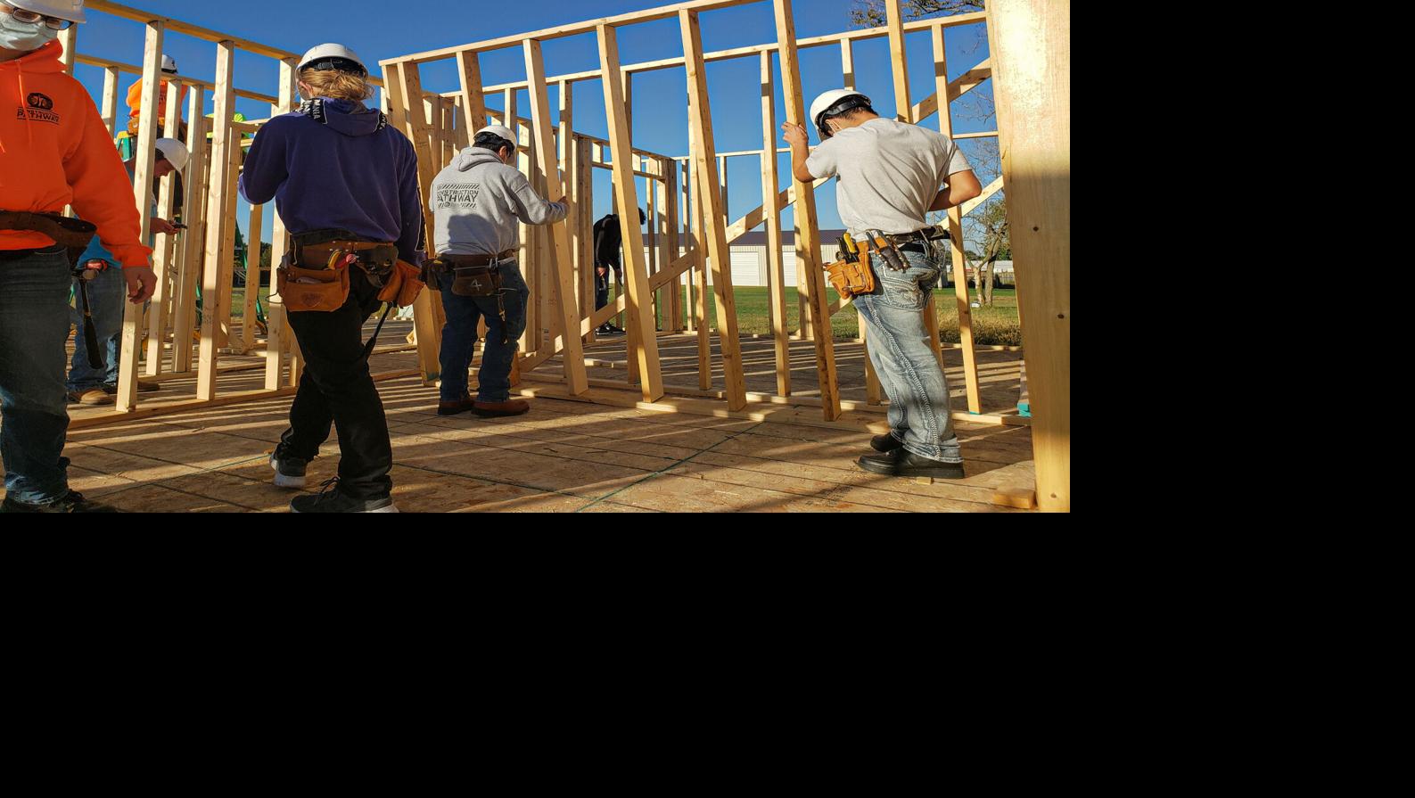 JBS_Nebraska_Habitat_for_Humanity_CPIFraming_01.jpg