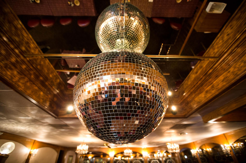 Piccolo’s steakhouse turns 80 with the help of billionaire fan Warren