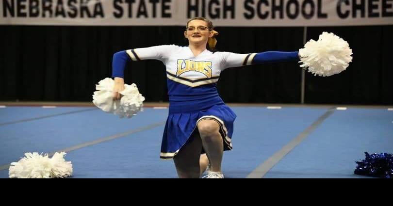 Nebraska cheerleader competes by herself at state competition, but crowd doesn’t let her feel alone
