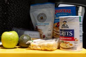 060626-owh-new-grocerybus-jc-6