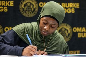 050526-owh-new-burke-cm-03.JPG