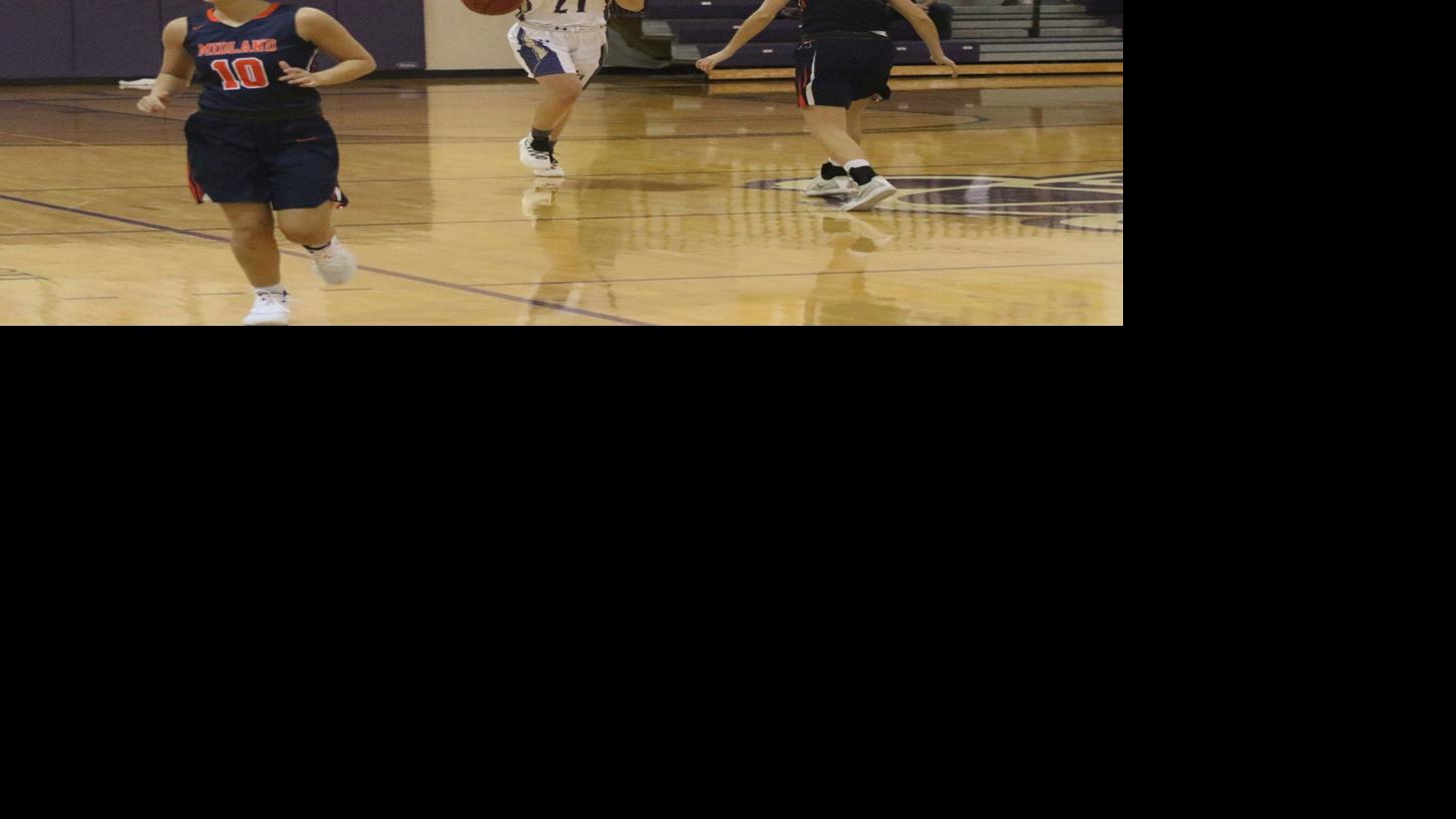 Bellevue Basketball Squads Finish Week 1 1 In The Game Omaha Com