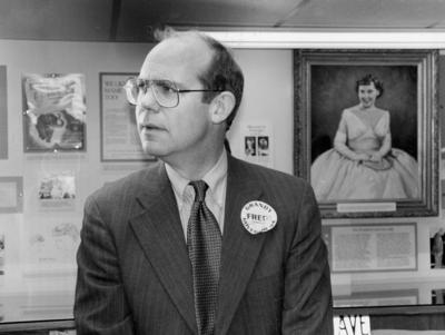 Get Wallpaper David Eisenhower To Speak About His Grandfather And D Day During Desktop Wallpaper Free