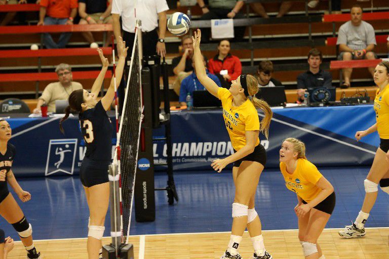 Midlands Colleges volleyball capsules