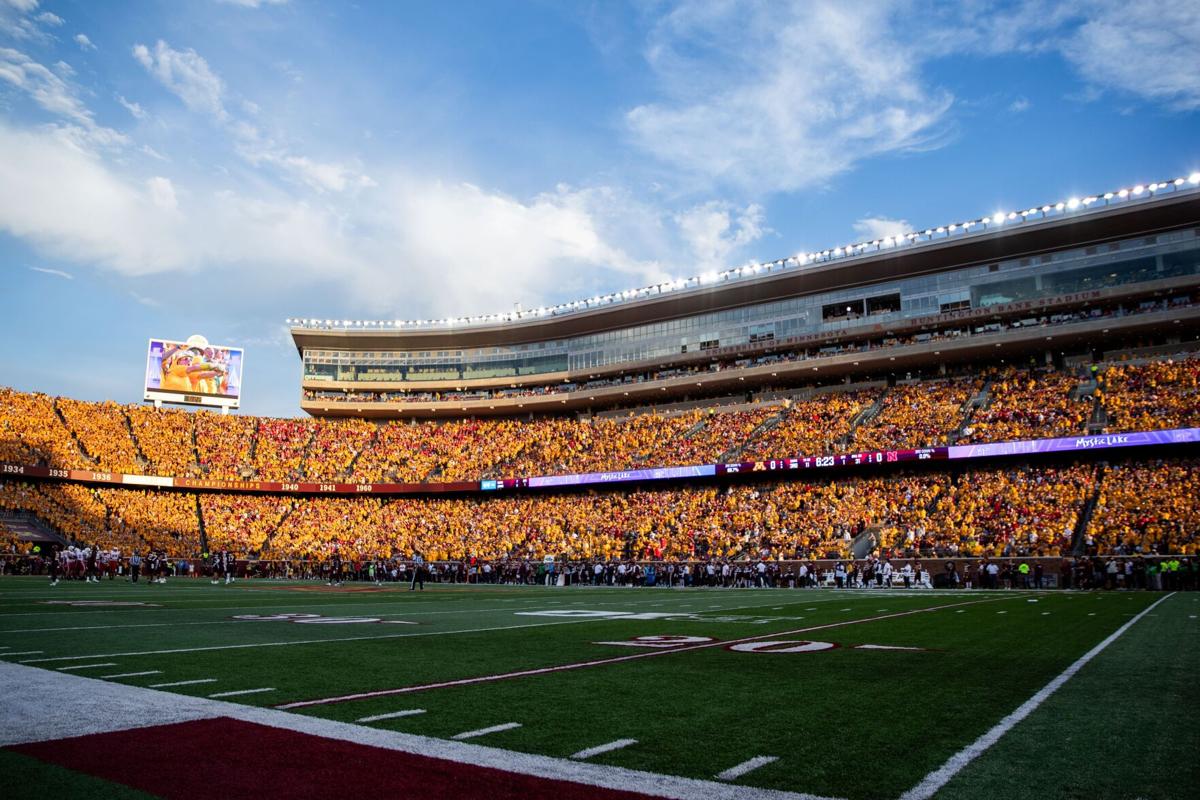 Huntington Bank Stadium - Facts, figures, pictures and more of the Minnesota  Golden Gophers college football stadium