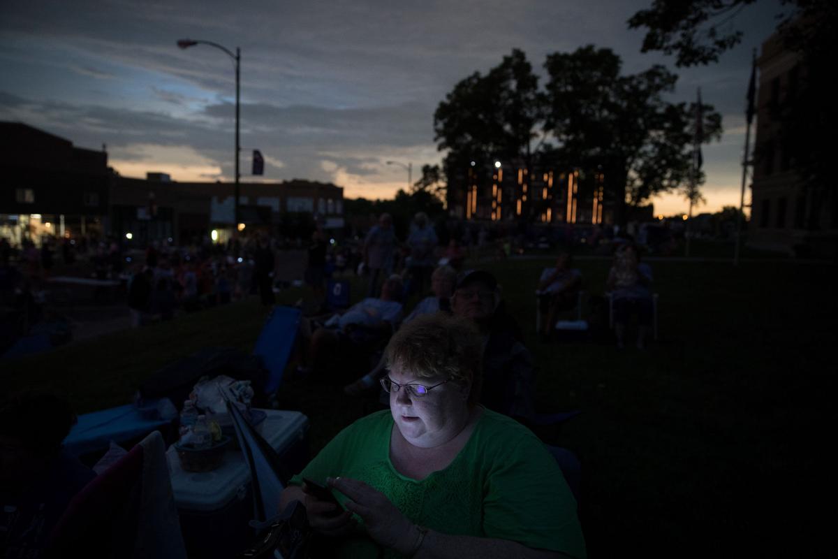 Photos Two years ago, a total solar eclipse crawled across Nebraska Gallery