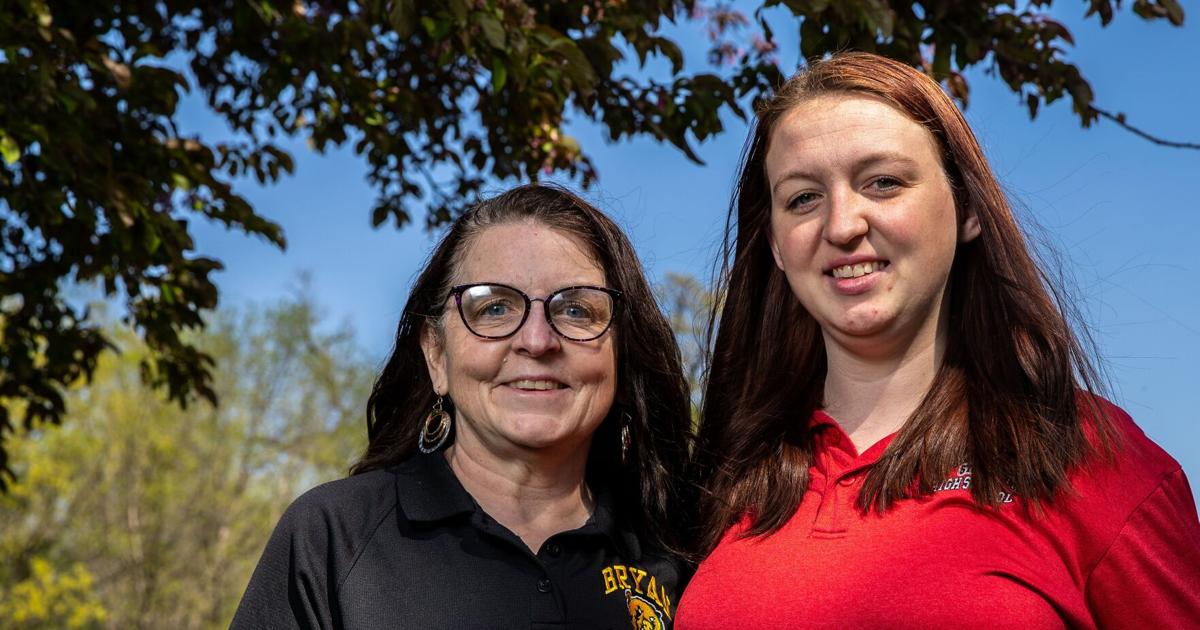 Alice Ruth Buffett Mother and daughter math teachers honored with Alice Buffett awards