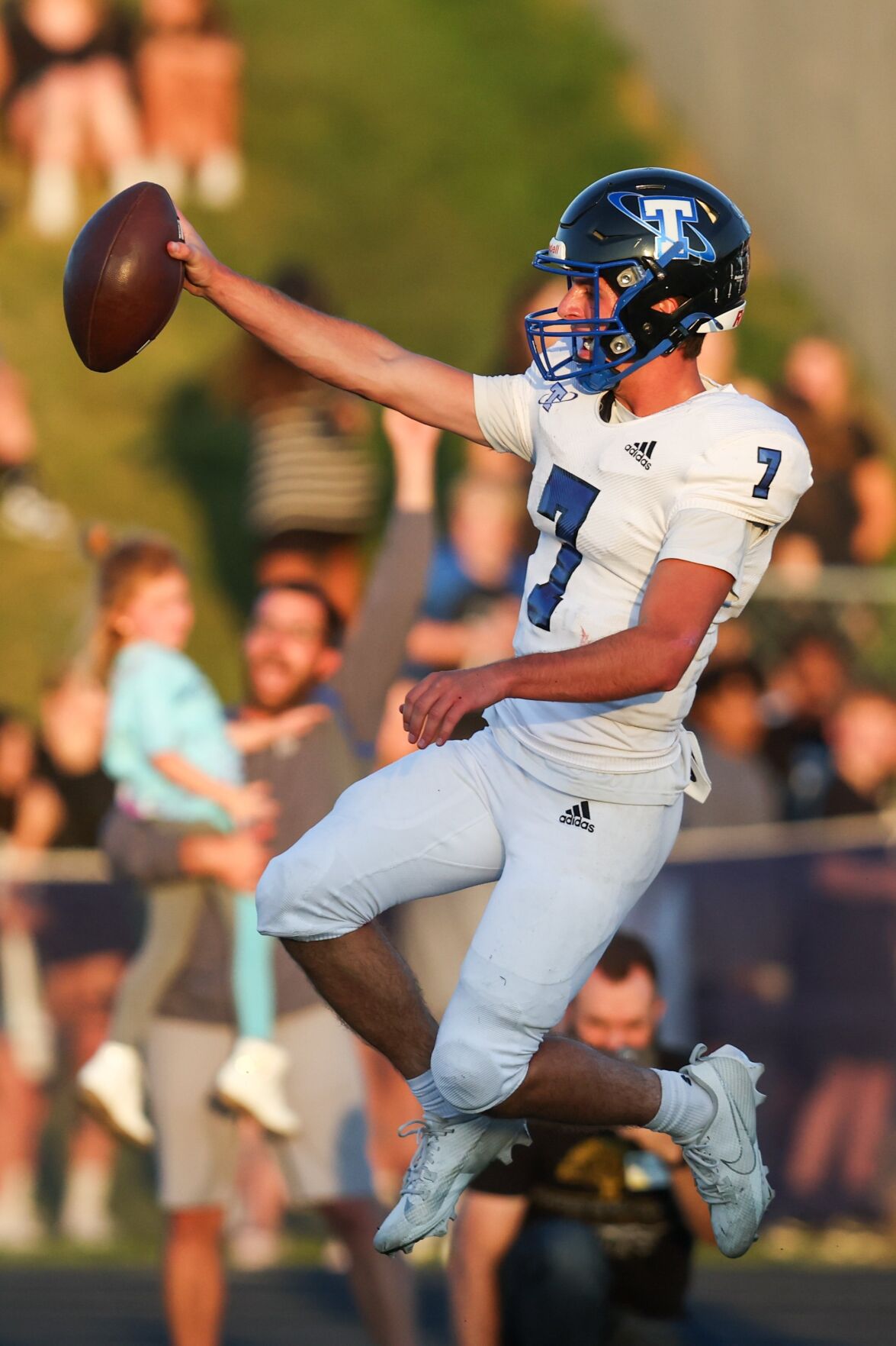 Sidney Eagles at Rising Star Wildcats varsity football game photo gallery  from September 2, 2022, Multimedia