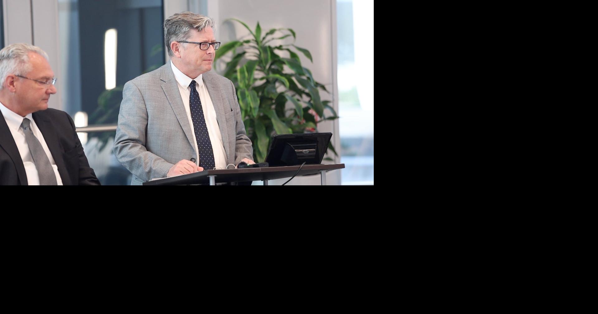 Eric Dunning, director of the Nebraska Department of Insurance speaks at ribbon cutting for Medica