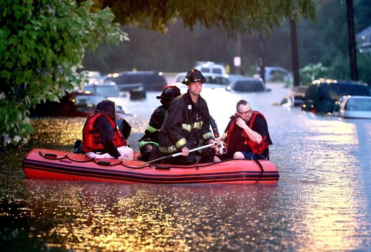Flash flooding forces residents out of houses in St. Louis