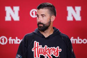 081126-owh-spo-huskerfb-nf-62