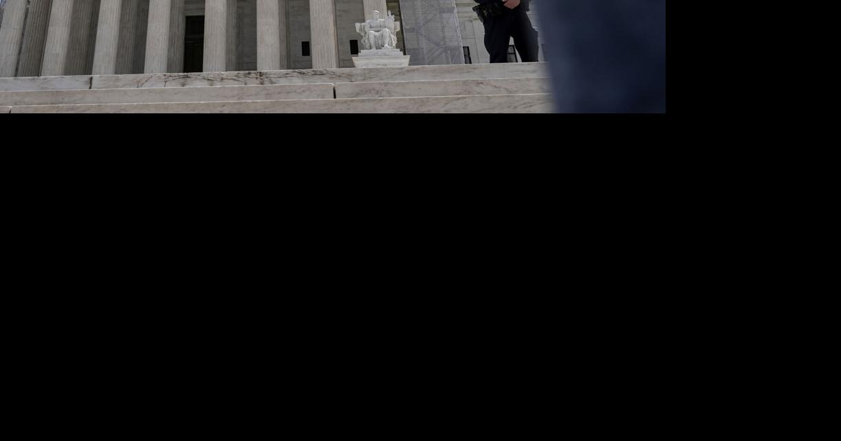 Supreme Court hears arguments in Trump immunity case