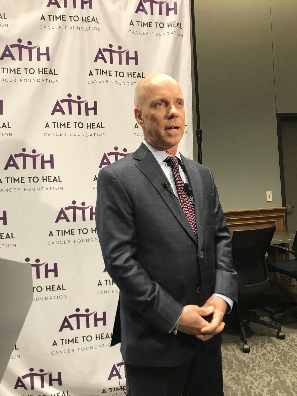 Gold medalist and cancer survivor Scott Hamilton to Omahans 'Make