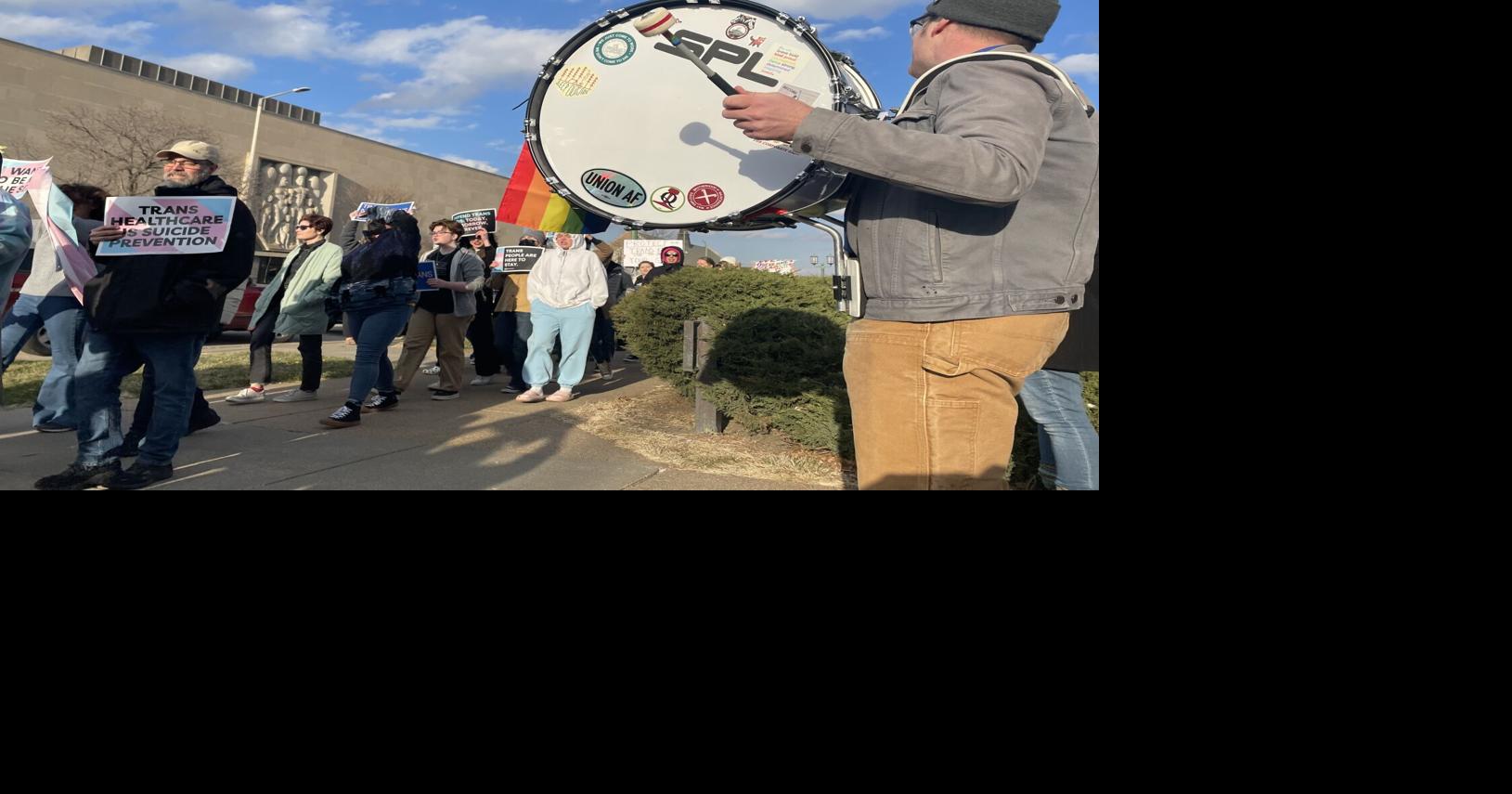 Nebraska trans rights activists to rally in protest of gender care