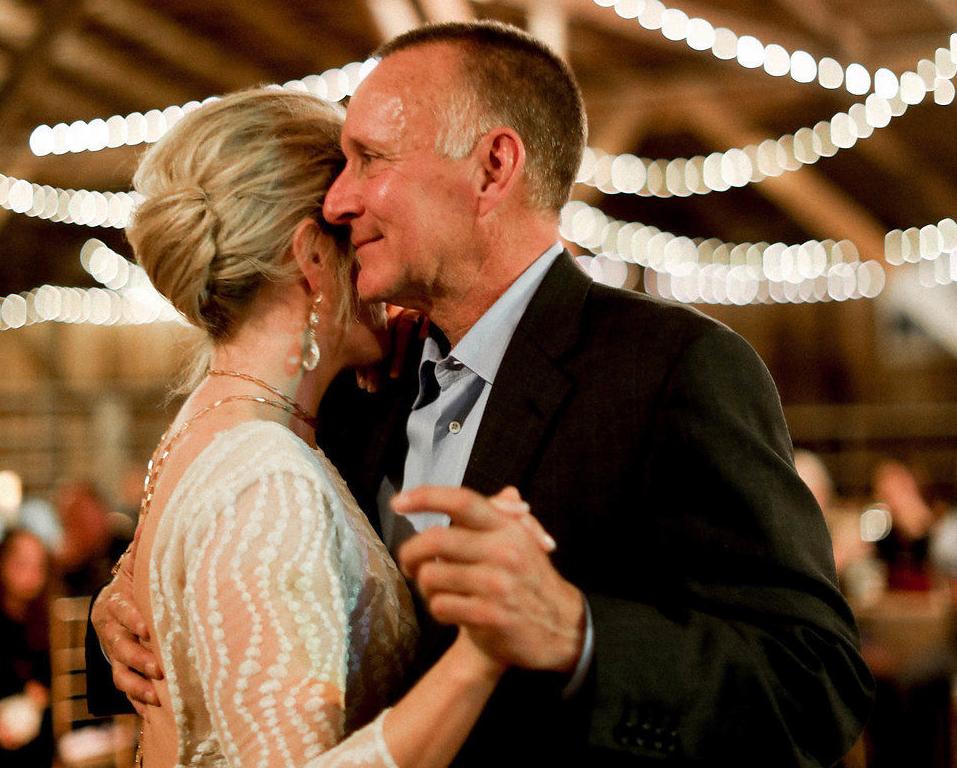Giving back to your parents may be your most important wedding thank-you Giving back to your parents may be your most important wedding thank-you