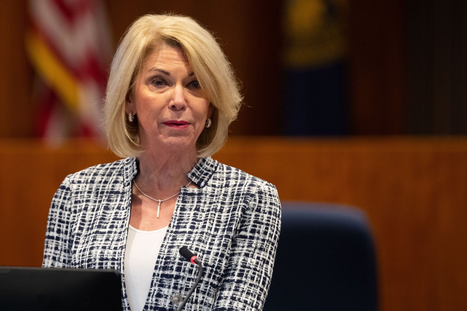 She stands with us': Mayor Stothert gets Omaha police union's