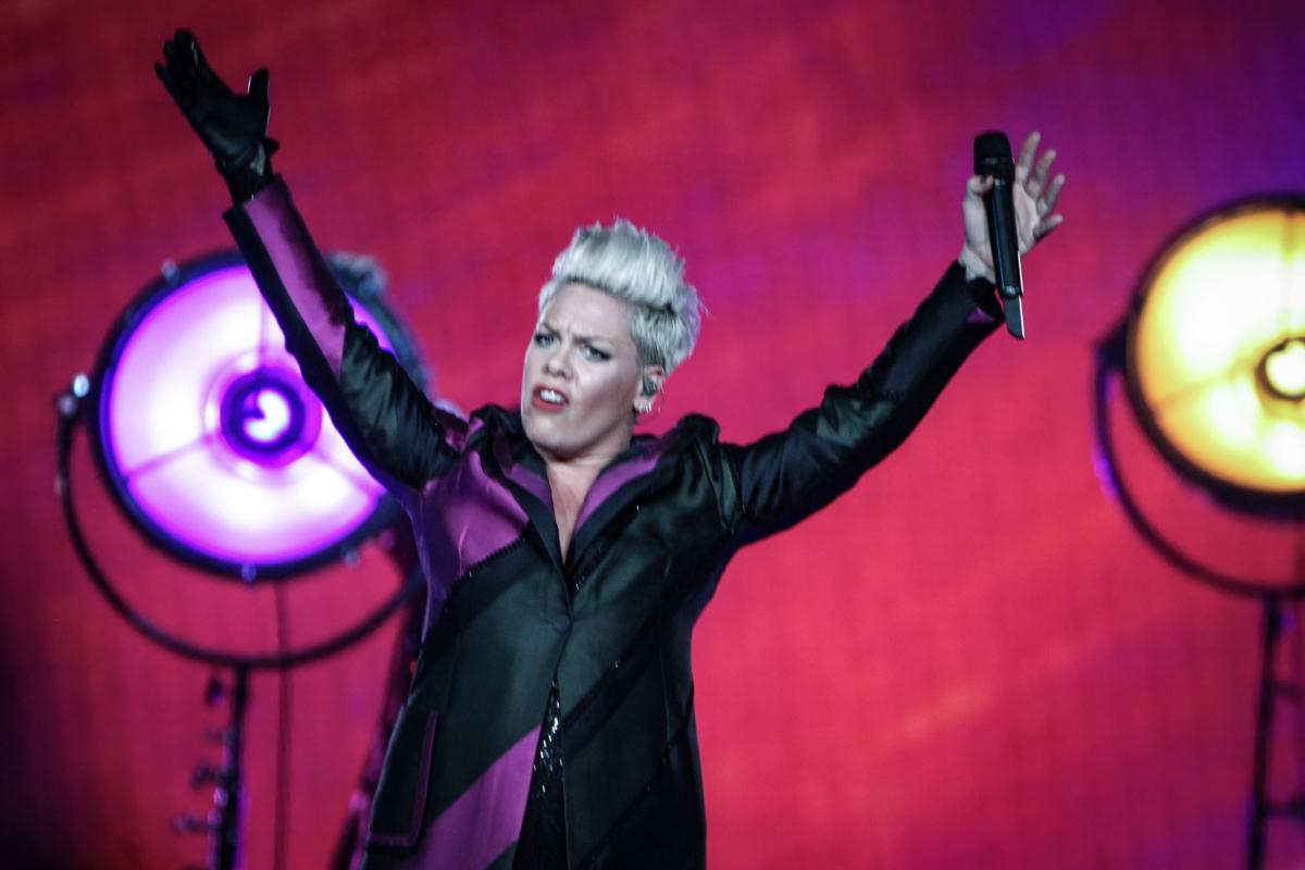 Review Pink's Omaha concert might be the best pop show