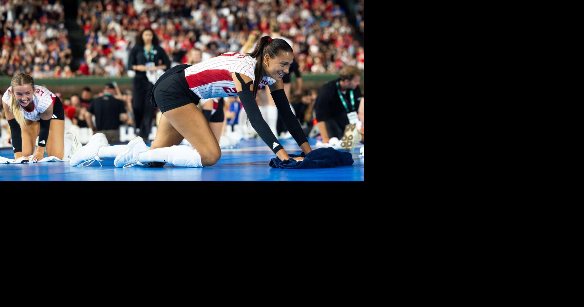 090626-owh-spo-volleyball-cm-04.JPG