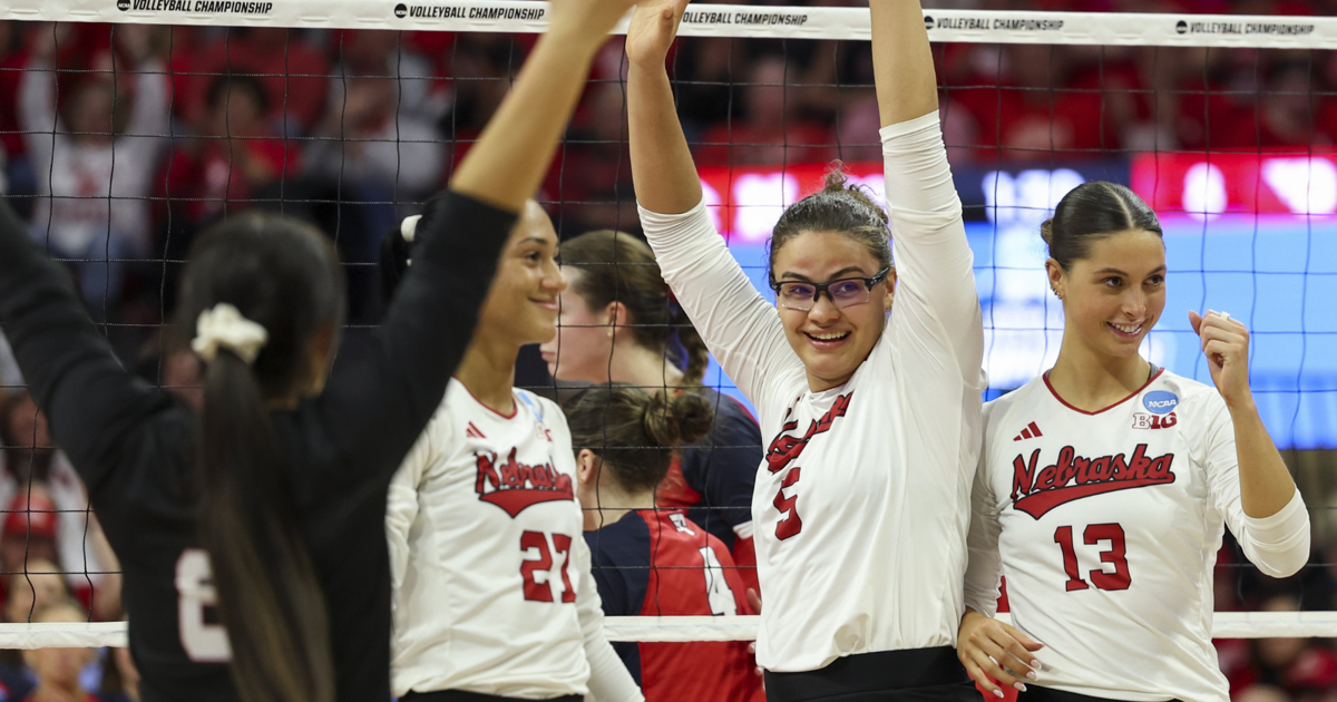 Live updates: Nebraska vs. Wisconsin in the Elite Eight of the NCAA ...