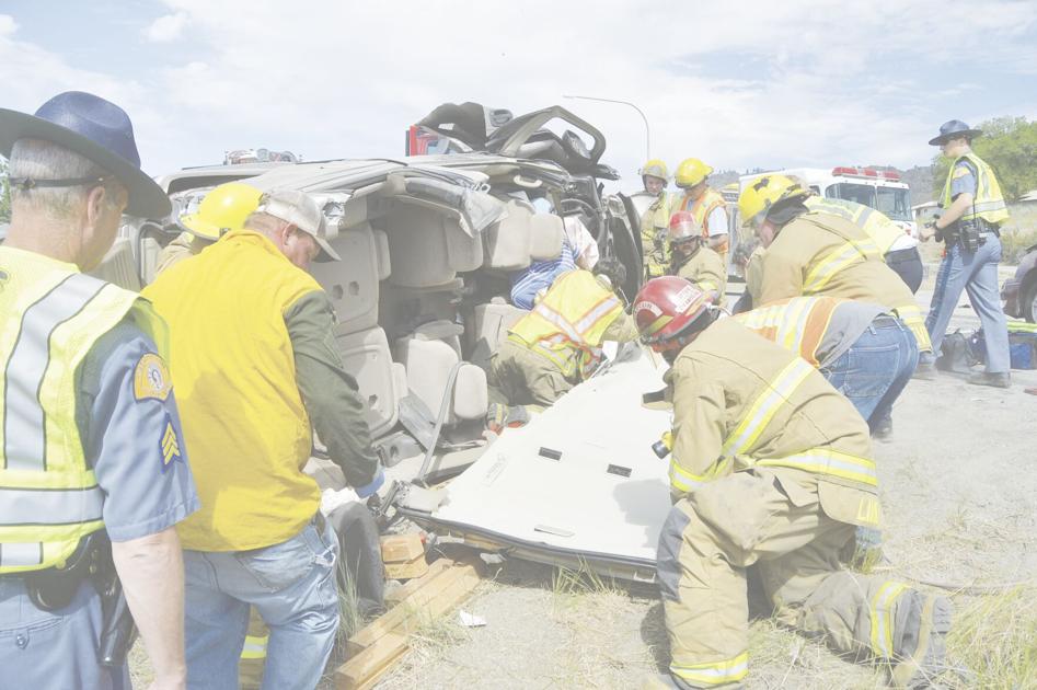 Three injured in twovehicle accident News