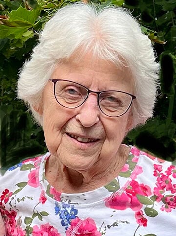 Dorothy May Thompson | Obituaries | Omakchronicle.com