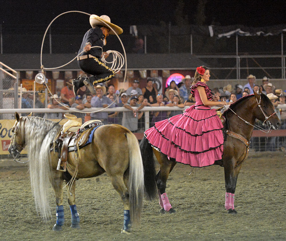 Canadian breaks through in bull riding at Friday's Omak Stampede Rodeo