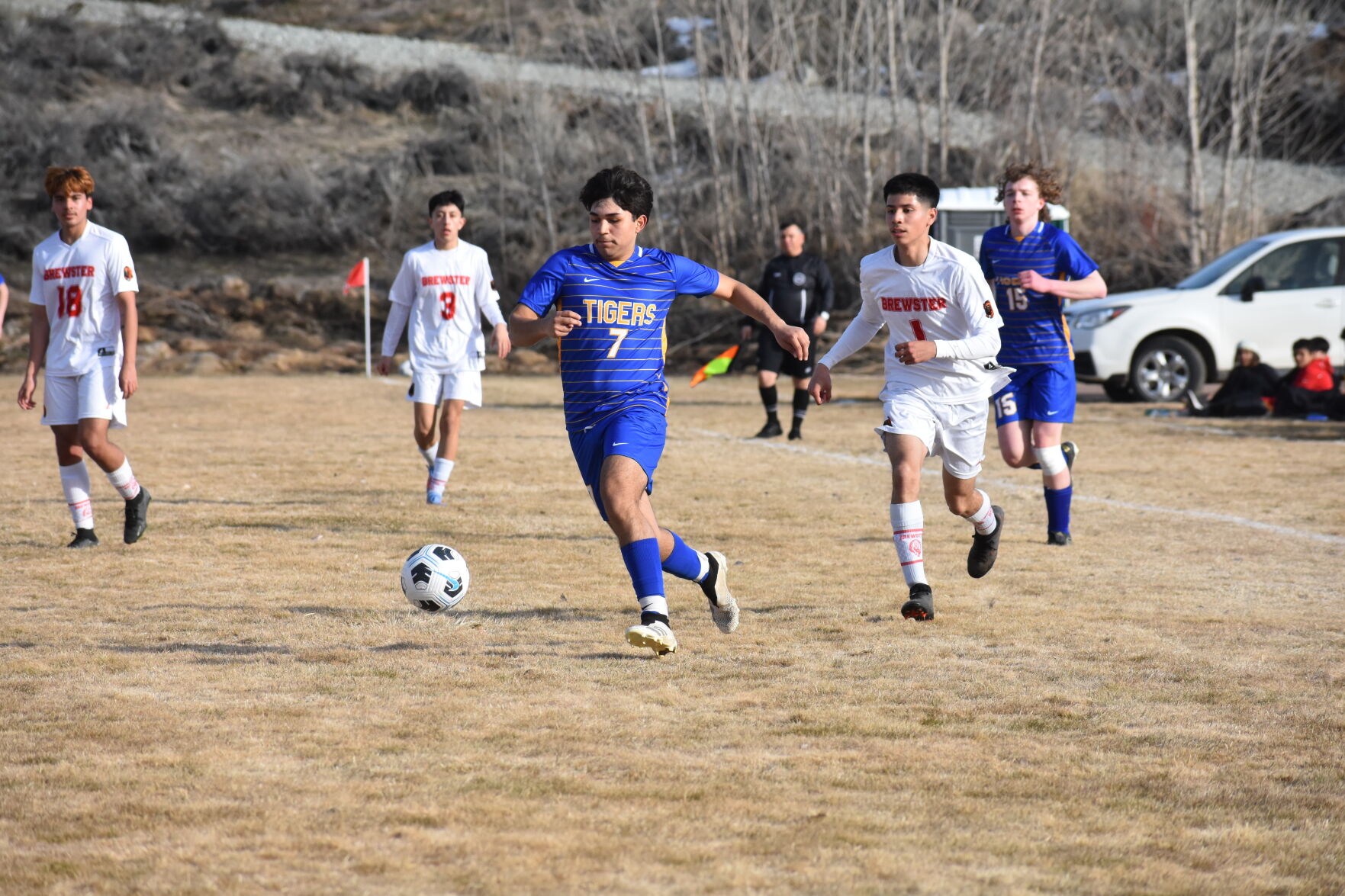 Omak, Okanogan Start Season With Solid Play | Sports | Omakchronicle.com