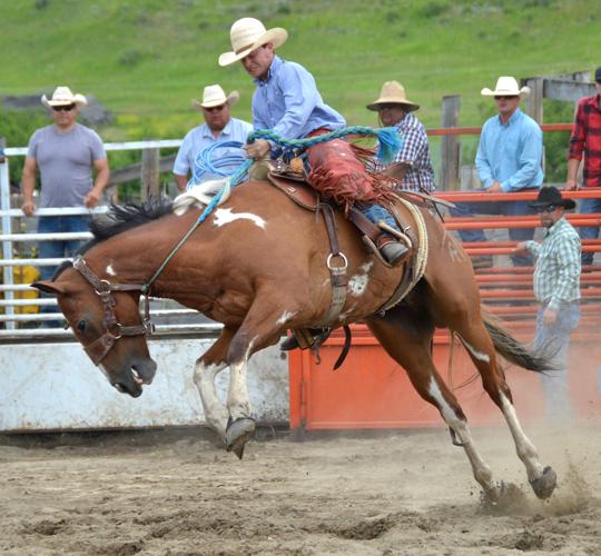 Chesaw explodes with rodeo action | Sports | omakchronicle.com