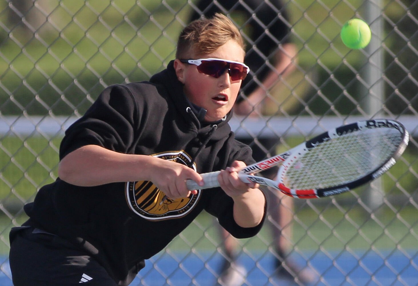 Boys tennis: Doubles flights powers Oregon past Milton