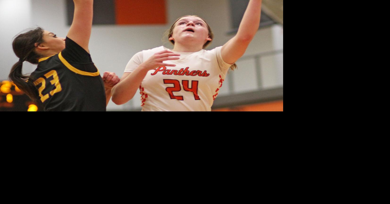 Girls basketball: Oregon dials up defense in win over DeForest