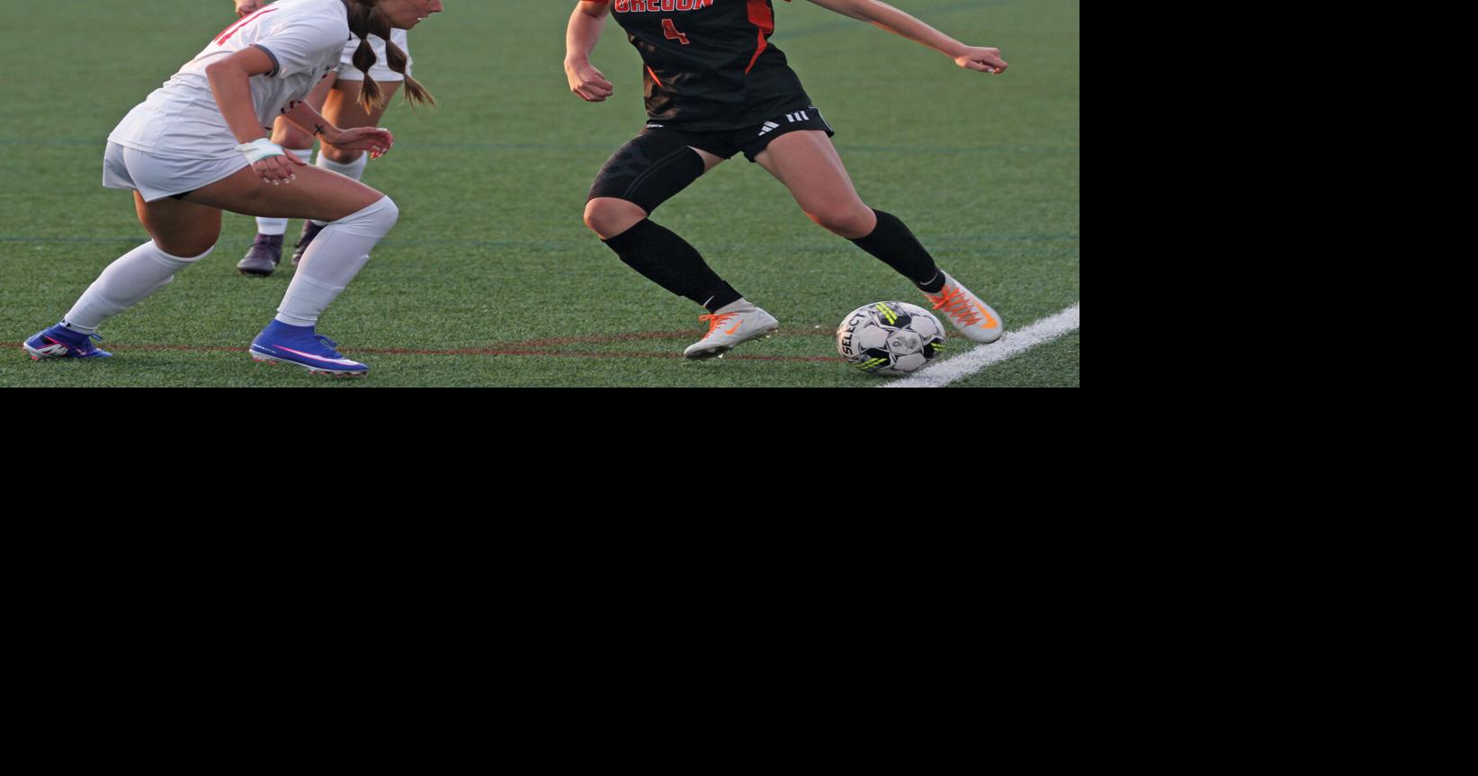 Girls soccer: Time runs out for Oregon in state semifinal loss to Muskego