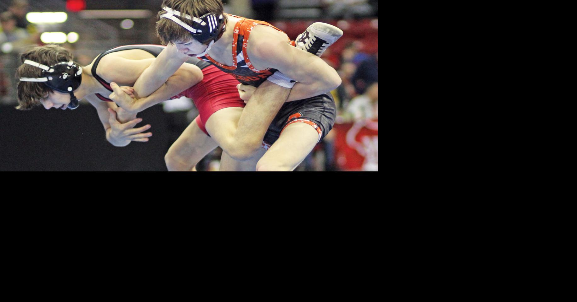 Wrestling Returning state qualifiers, young standouts has Oregon