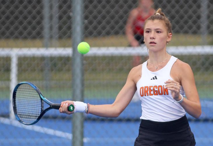 Girls Tennis Doubles Prevail As Oregon Sweeps Fort Atkinson Sports 1635