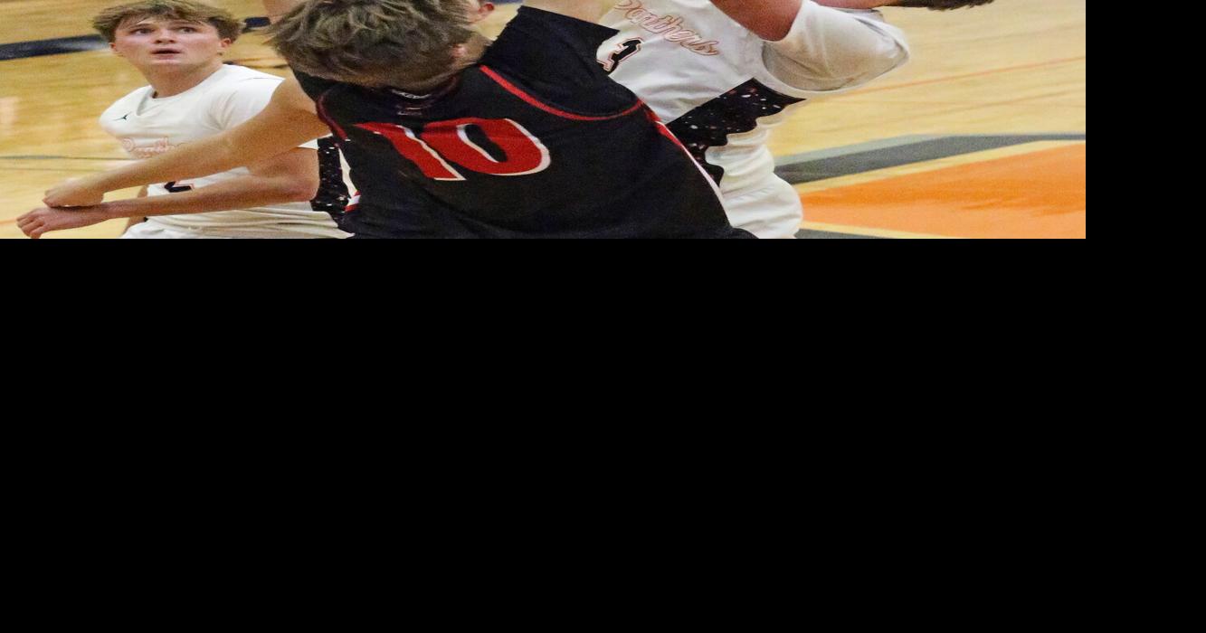 Boys basketball: Brady Hook's 35 points propels Oregon in opener