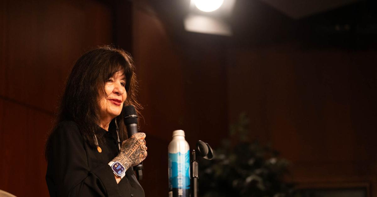Robin Harjo PHOTOS: An Evening Reading with Joy Harjo | Culture | oudaily.com