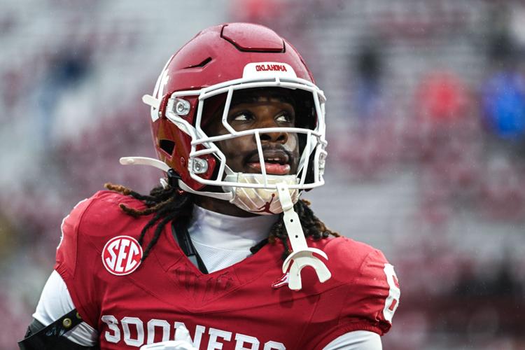 Oklahoma-Mississippi football