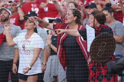 Erin Miller and Lauren Chamberlain