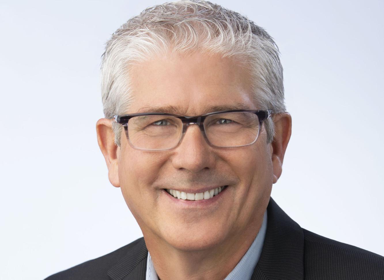 Mayoral candidate Bob Thompson focuses on nonpartisanship, stormwater