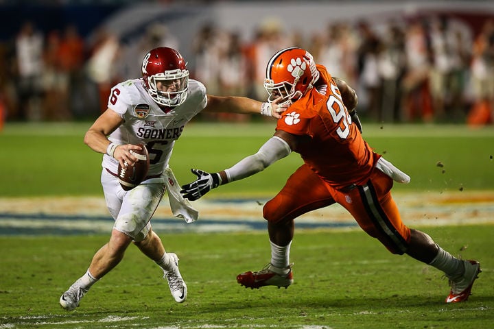 Sports Illustrated on X: Oklahoma's statue of Baker Mayfield is