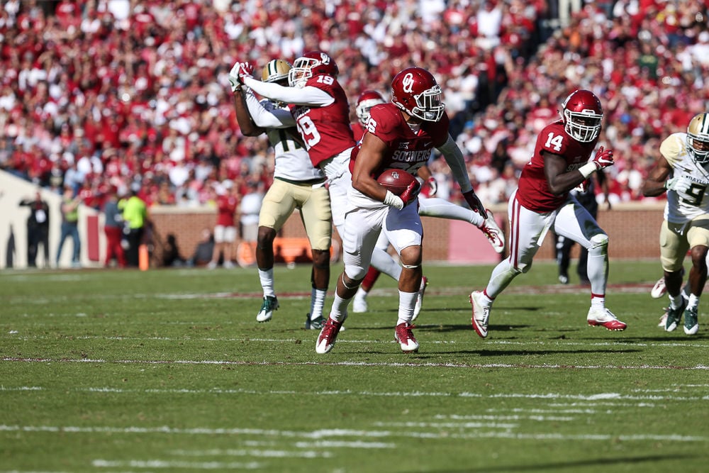 jordan evans football