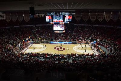Lloyd Noble Center