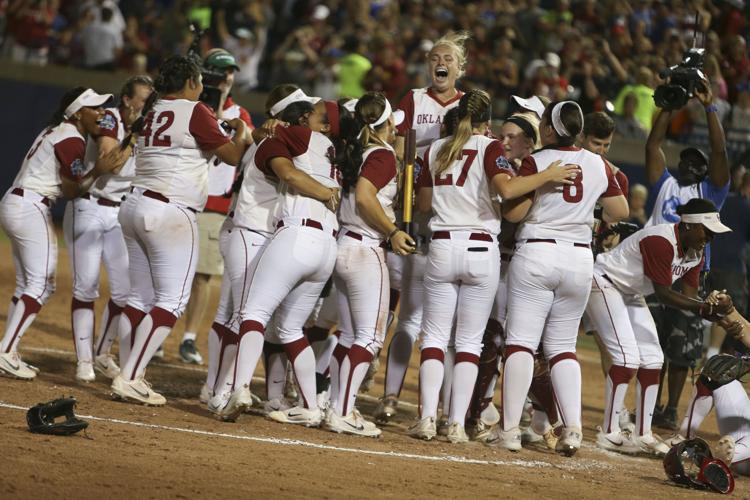 Sooners celebrate